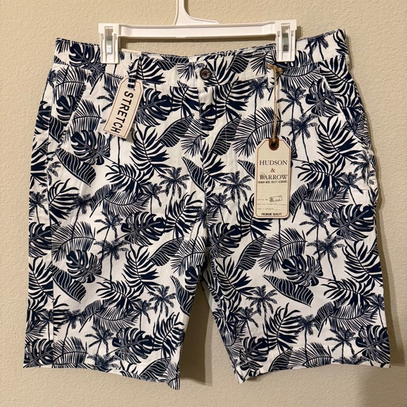 NEW! Men’s Hudson & Barrow Tropical shorts - Picture 2 of 4